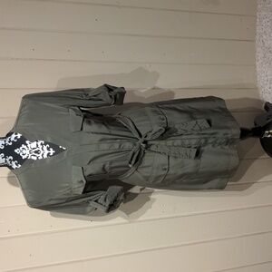 S Olive green button up 4-pocket belted shirt dress rolled half sleeves Express